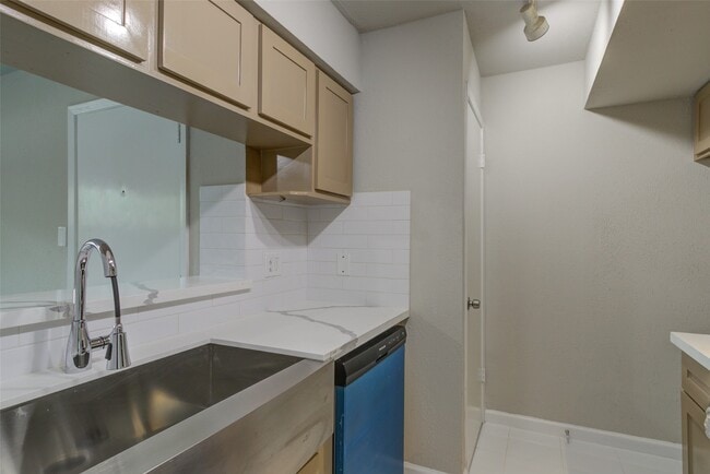 property at 3300 Pebblebrook Dr