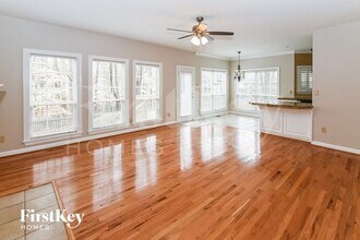 4634 Deer Cross Trail in Charlotte, NC - Building Photo - Building Photo