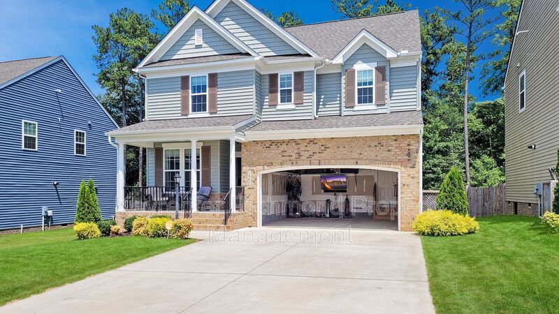 13626 Hewlett Trail Dr in Ashland, VA - Foto de edificio