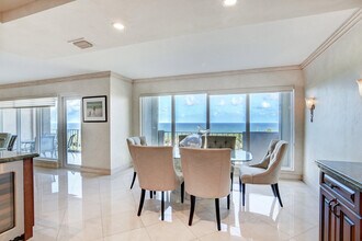 4301 N Ocean Blvd in Boca Raton, FL - Building Photo - Building Photo