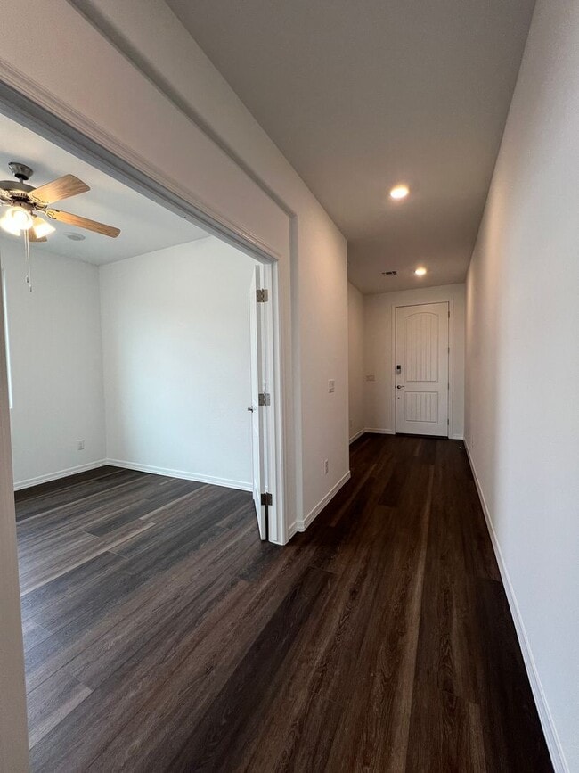 8886 Pacific Park Dr in Prescott Valley, AZ - Building Photo - Building Photo