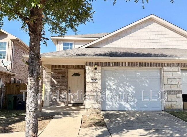 2337 Bloomfield Dr in Arlington, TX - Building Photo - Building Photo