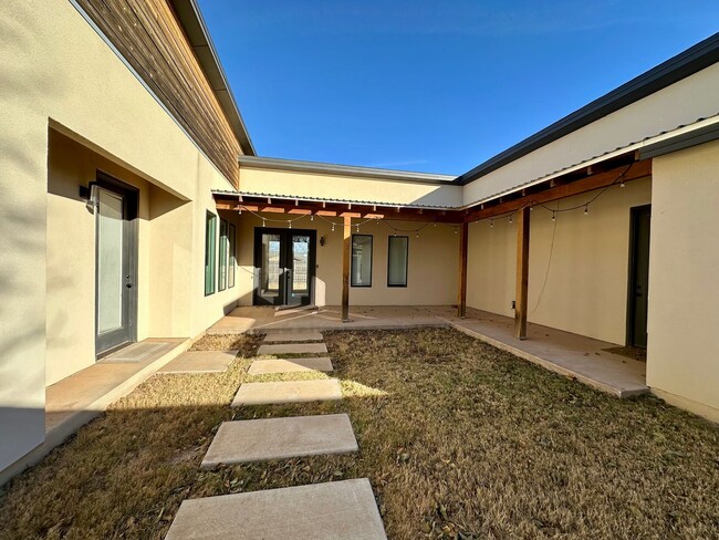 4816 7th St in Lubbock, TX - Building Photo - Building Photo