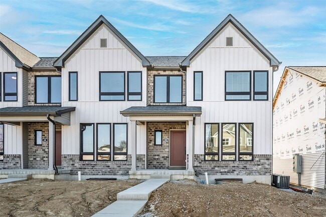 30 Pheasant Ln in St. Peters, MO - Building Photo - Building Photo