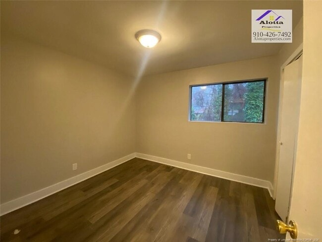 303 Wheel Hollow Trail in Sanford, NC - Building Photo - Building Photo