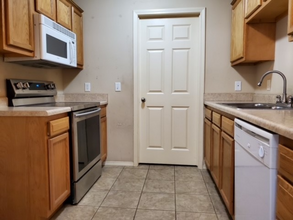 6204 SW Meadow Well Ave in Bentonville, AR - Building Photo - Building Photo