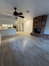 5904 Daggett Ave in Bakersfield, CA - Foto de edificio - Building Photo