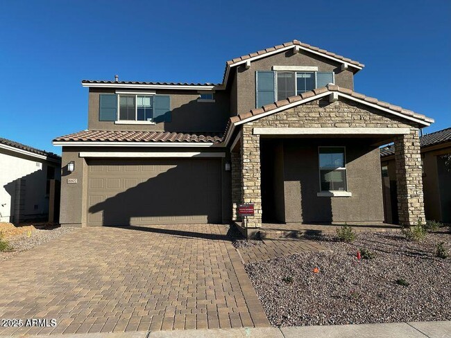 16802 W Desert Mirage Dr in Surprise, AZ - Building Photo - Building Photo