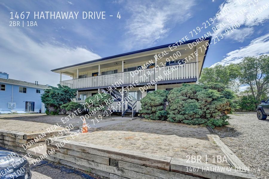1467 Hathaway Dr-Unit -4 in Colorado Springs, CO - Building Photo