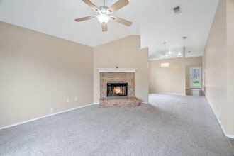 203 Cain Dr in Cedar Hill, TX - Building Photo - Building Photo