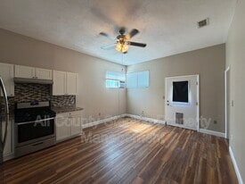 348 S Marion Ave in Lake City, FL - Building Photo