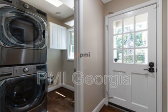 2221 Melante Dr NE in Atlanta, GA - Building Photo - Building Photo