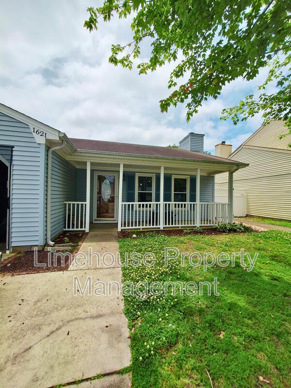 1621 Rodeo Dr in Virginia Beach, VA - Building Photo - Building Photo