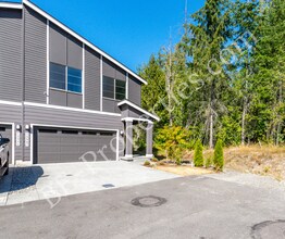 12907 193rd Ave E in Bonney Lake, WA - Building Photo - Building Photo
