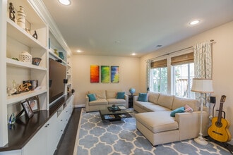 5539 Southcrest Way in San Jose, CA - Building Photo - Building Photo