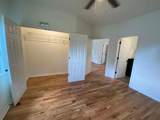 property at 610 W Friedman St