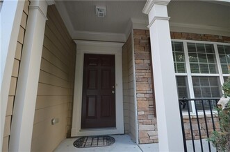 2240 Vistoria Dr in Cumming, GA - Foto de edificio - Building Photo