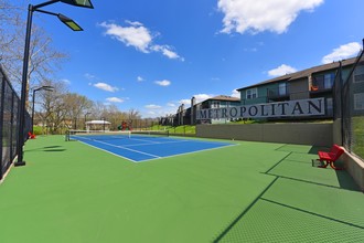 The Metropolitan in Lexington, KY - Building Photo - Building Photo