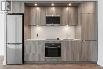 25 Cordova Ave in Toronto, ON - Building Photo - Building Photo