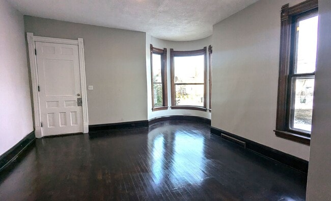 1450 Clinton St in Muskegon, MI - Building Photo - Building Photo