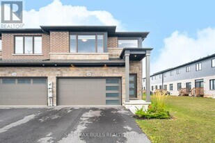 7381 Matteo Dr in Niagara Falls, ON - Building Photo