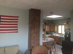 19 Bucknam St, Unit 3 in Boston, MA - Building Photo - Building Photo
