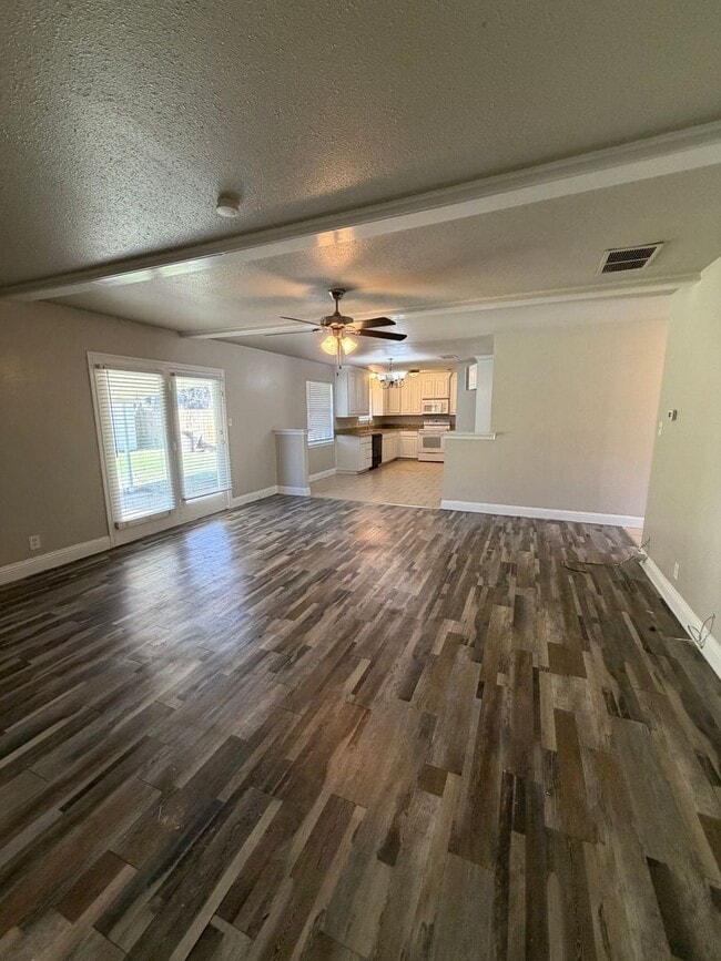 3240 Indio St in Fort Worth, TX - Building Photo - Building Photo