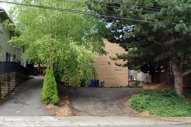 The bayberry in Portland, OR - Building Photo - Building Photo