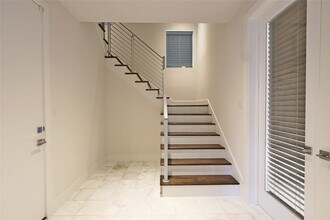 2505 Richton St in Houston, TX - Foto de edificio - Building Photo