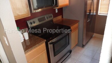 8731 Graves Ave-Unit -UNIT 26 in Santee, CA - Building Photo - Building Photo