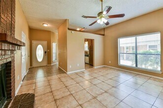 6412 Woodcreek Trail in Fort Worth, TX - Building Photo - Building Photo