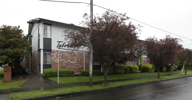 Tabor West Apartments in Portland, OR - Building Photo - Building Photo