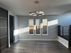17337 Sparrowhawk Ln in Edmond, OK - Building Photo - Building Photo