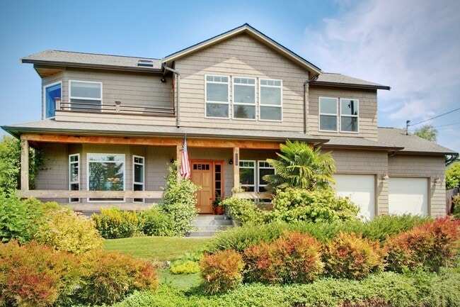 property at 2250 70th Ave SE
