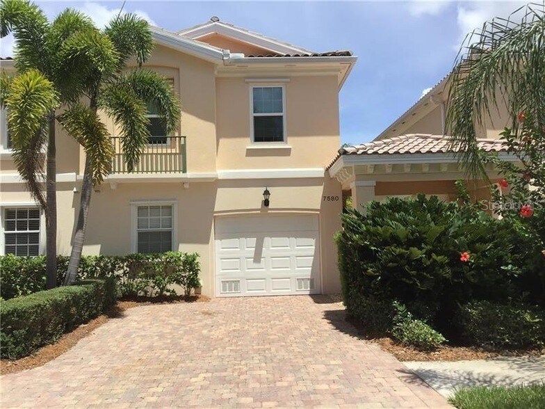 7580 Andora Dr in Sarasota, FL - Building Photo