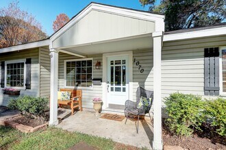 1070 Lamonte Ln in Houston, TX - Building Photo - Building Photo
