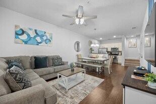 3210 Gold Ln in Kissimmee, FL - Building Photo