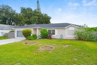 3749 SW Kasin St in Port St. Lucie, FL - Building Photo - Building Photo