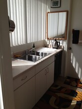 444 Nahua St in Honolulu, HI - Building Photo - Building Photo