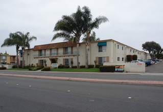 Sussex Gardens in Imperial Beach, CA - Building Photo - Building Photo