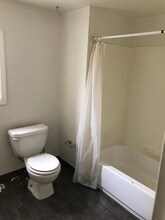 2816 Edwards Wy in Pittsburgh, PA - Building Photo - Building Photo