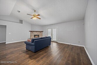 4325 Spoon Hollow Ln in Jacksonville, FL - Building Photo - Building Photo