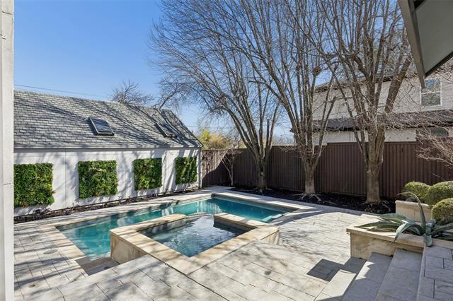 7030 Blackwood Dr in Dallas, TX - Building Photo - Building Photo