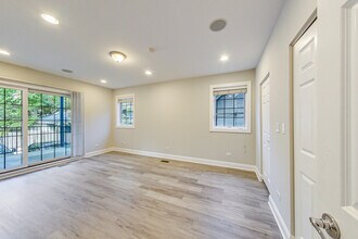 3332 W Palmer St in Chicago, IL - Building Photo - Building Photo