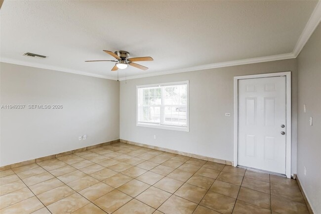 240 N 69th Way in Hollywood, FL - Building Photo - Building Photo