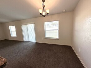 2 Olive Dr in Ocala, FL - Foto de edificio - Building Photo