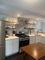 17 Parker St, Unit 1 Garden Level in Boston, MA - Building Photo