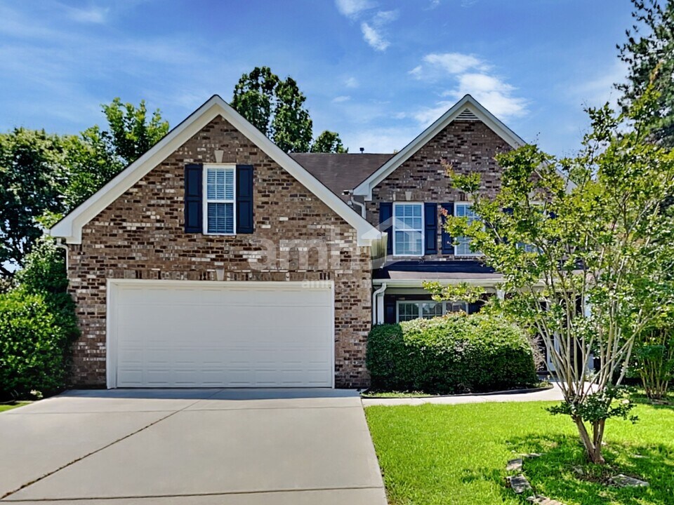 6250 Mulberry Park Dr in Braselton, GA - Building Photo