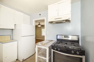 735 Colorado Ave in Palo Alto, CA - Building Photo - Building Photo