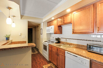 Whitmore Court Apartments in Saratoga Springs, NY - Building Photo - Building Photo